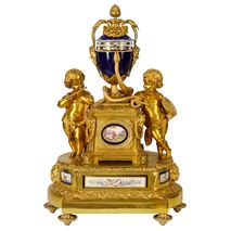 19th Century French classical revolving mantel clock