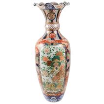 Large 19th Century Japanese Imari vase