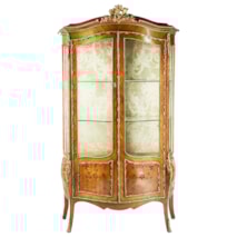 French Kingwood 19th Century Display cabinet.
