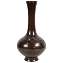 Japanese bronze vase with terrapins in releaf, Meiji period.