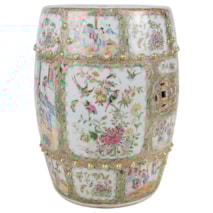 19th Century Rose medallion porcelain garden seat.