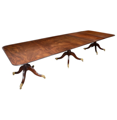 Regency period Mahogany triple pedestal dining table.