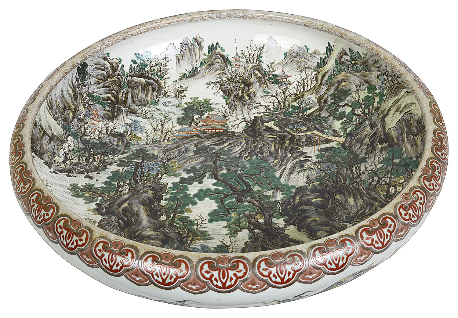 Large Japanese Imari bowl, circa 1890.